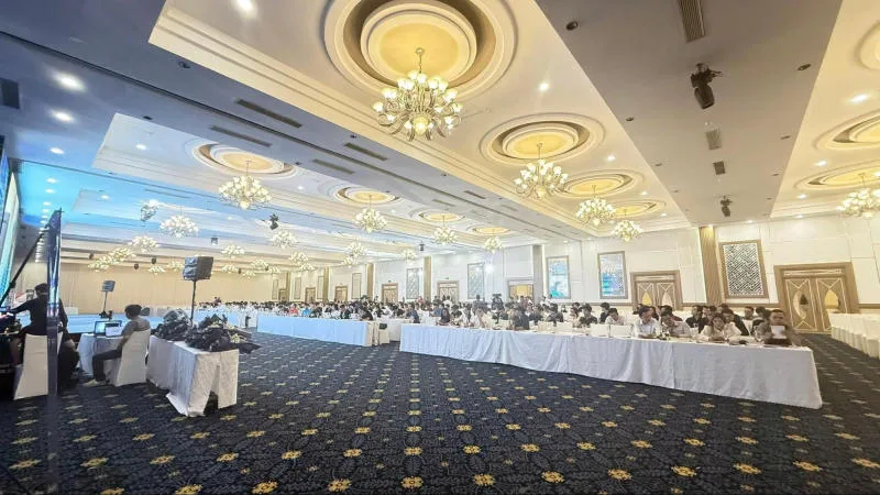 Sự kiện thu hút hơn 1500 marketer, doanh nhân, CEO và chuyên gia đầu ngành