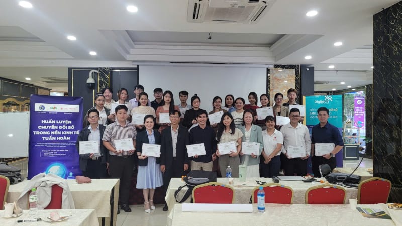 Công ty Cổ phần Phát triển Công nghệ Digitech